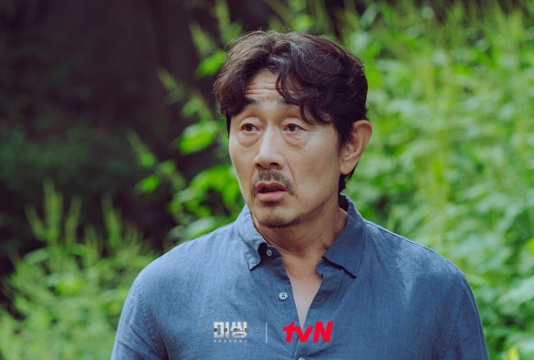 Кадр из дорамы Пропавшие 2 сезон: Другая сторона