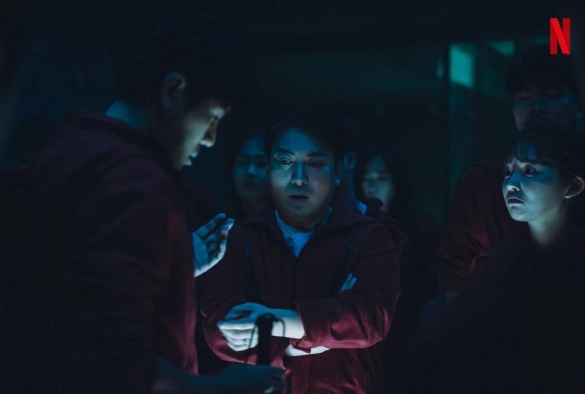 Кадр из дорамы Бумажный дом: Корея (2 часть)