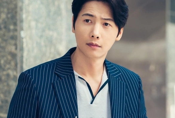 Кадр из дорамы Красный шарик