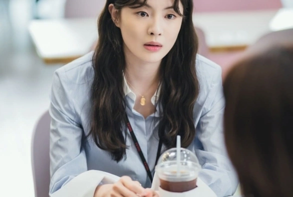 Кадр из дорамы Работай позже, пей сейчас 2 сезон