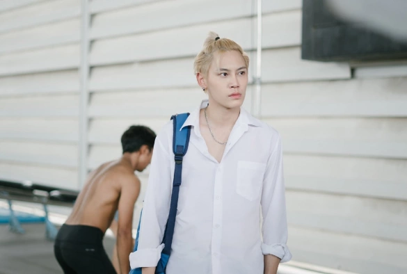 Кадр из дорамы Между нами