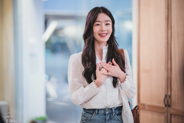 Кадр из дорамы Работай позже, пей сейчас 2 сезон