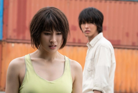 Кадр из дорамы Алиса в Пограничье 2 сезон