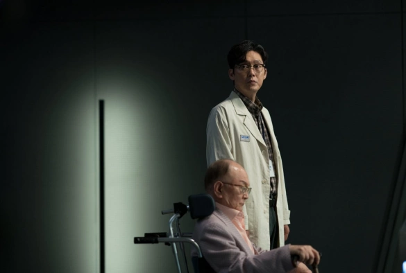 Кадр из дорамы Первый клон