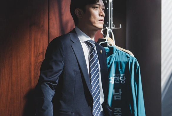 Кадр из дорамы Тележка