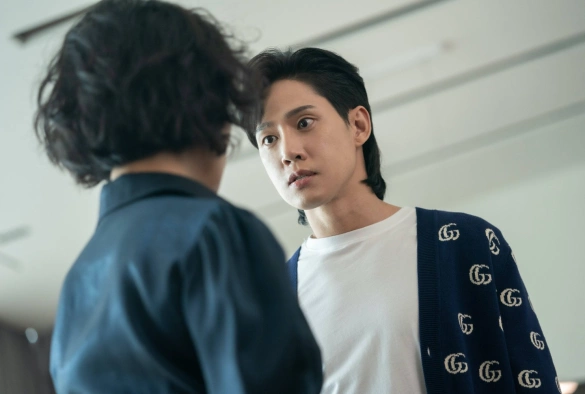 Кадр из дорамы Слава 1 сезон