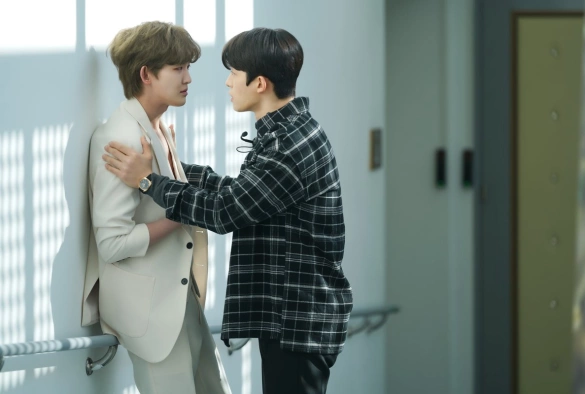 Кадр из дорамы Режиссёр, который покупает мне ужин