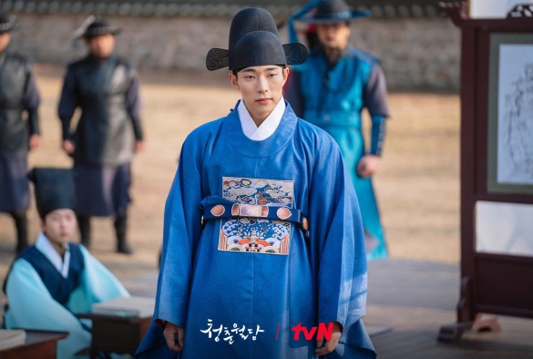 Кадр из дорамы Наша цветущая юность