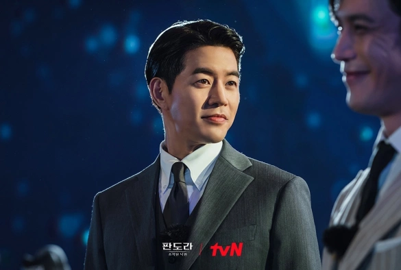 Кадр из дорамы Пандора: Фальшивый рай