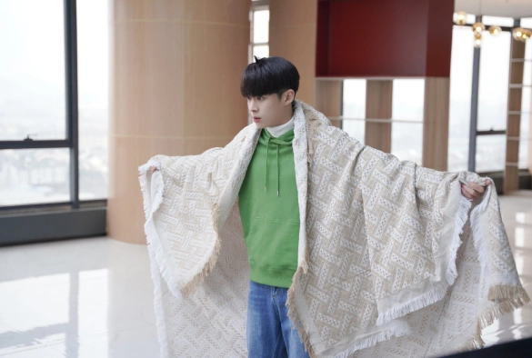 Кадр из дорамы Никогда не сдавайся