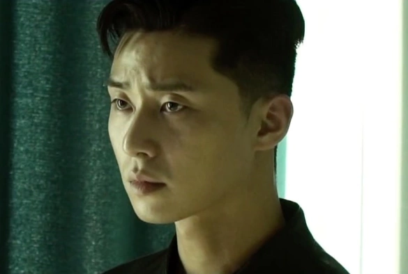 Кадр из дорамы Божественная ярость