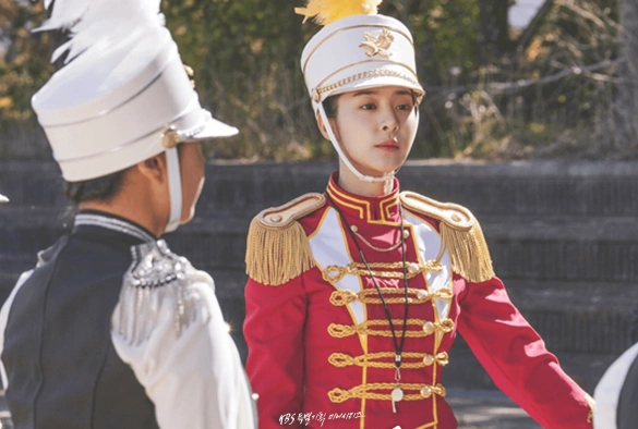 Кадр из дорамы Оазис