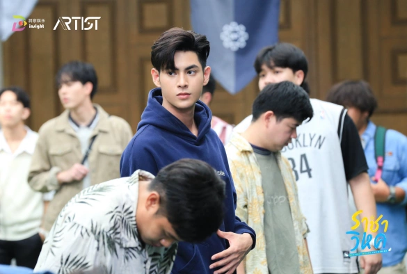 Кадр из дорамы В поисках судьбы