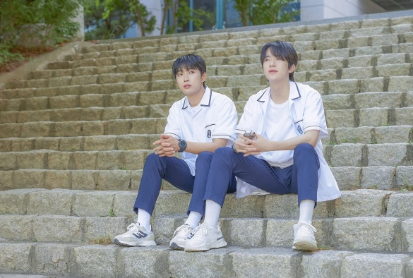 Кадр из дорамы Плечо, чтобы поплакаться