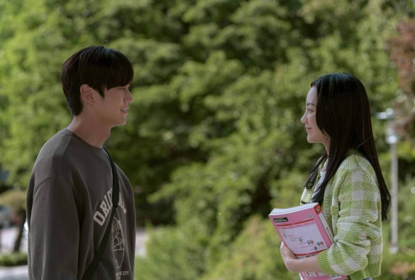 Кадр из дорамы Тоже