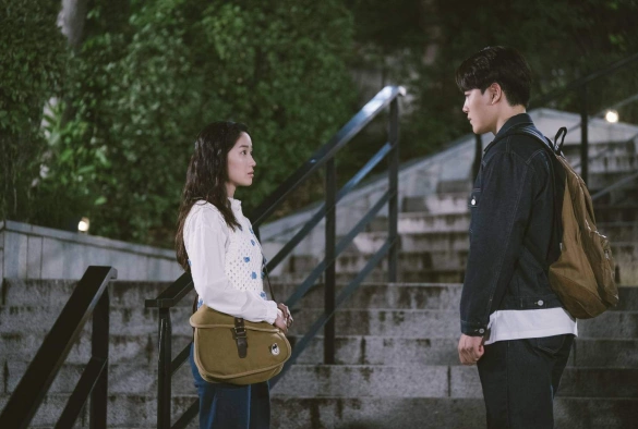 Кадр из дорамы Тоже