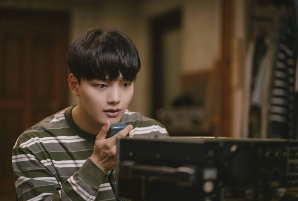 Кадр из дорамы Тоже