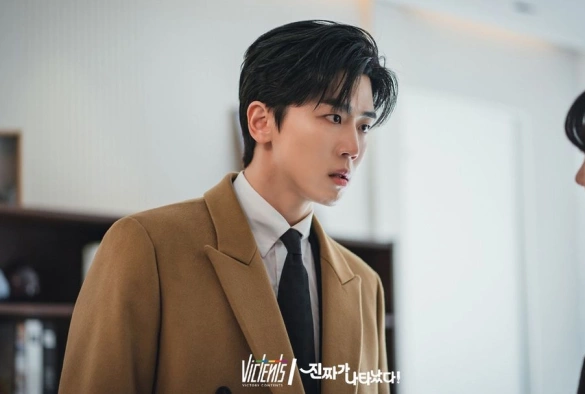 Кадр из дорамы Появился тот самый!