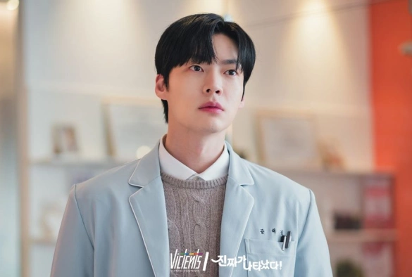 Кадр из дорамы Появился тот самый!