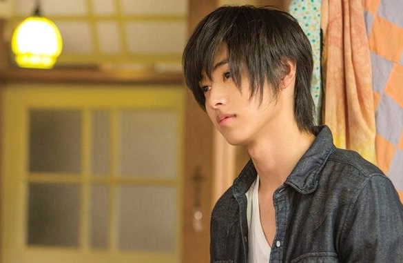 Кадр из дорамы Соседи по комнате