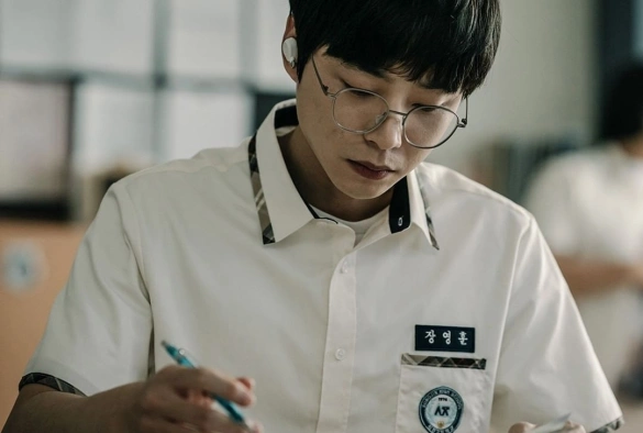 Кадр из дорамы Обязанности после школы 1 сезон