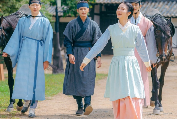 Кадр из дорамы Романтический гостевой дом