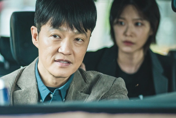 Кадр из дорамы Похититель: Хранитель сокровищ