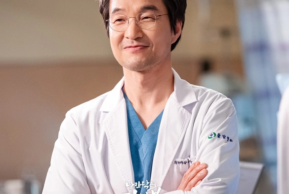 Кадр из дорамы Учитель Ким — доктор-романтик 3 сезон