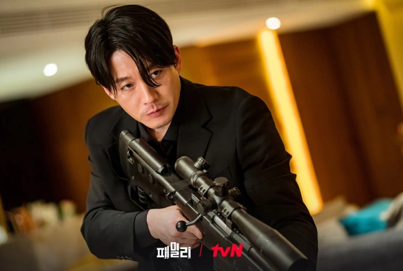 Кадр из дорамы Семья