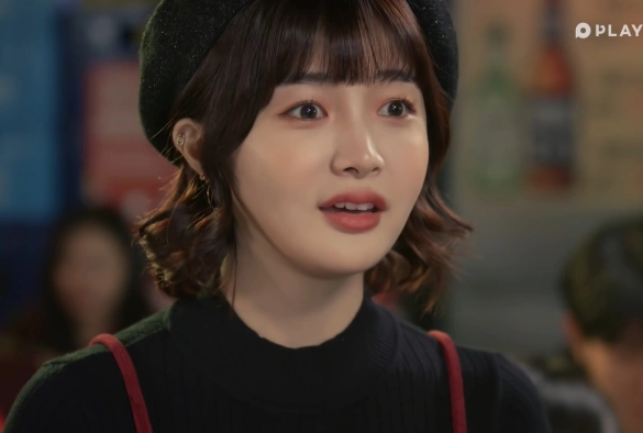 Кадр из дорамы Четыре причины, почему я ненавижу Рождество