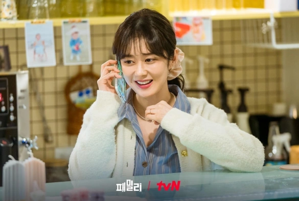 Кадр из дорамы Семья