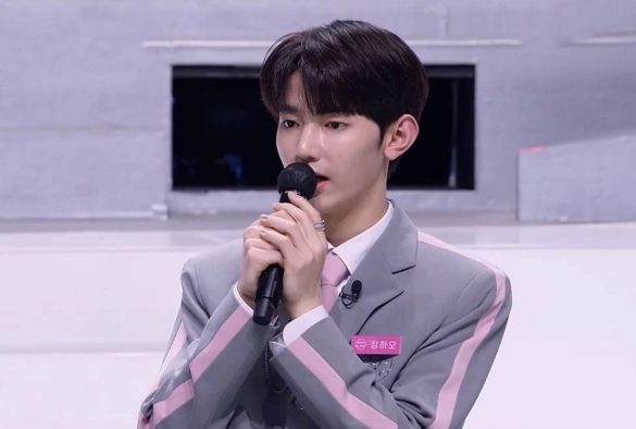 Кадр из дорамы Планета парней