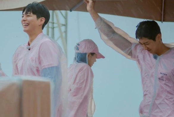 Кадр из дорамы Молодежный лагерь