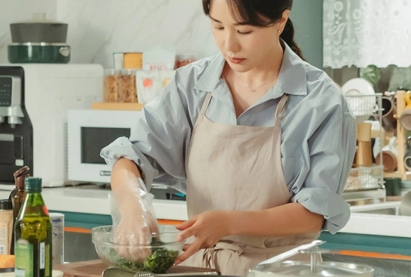 Кадр из дорамы Доктор Ча Чжон Сук