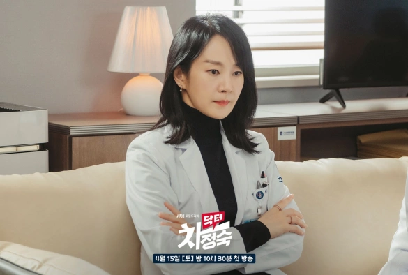 Кадр из дорамы Доктор Ча Чжон Сук