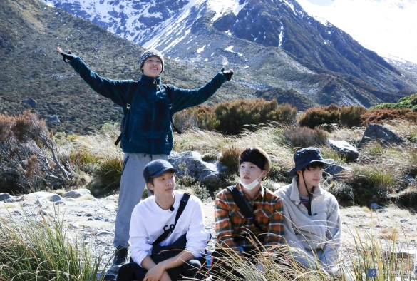 Кадр из дорамы BTS Бон Вояж 4 сезон