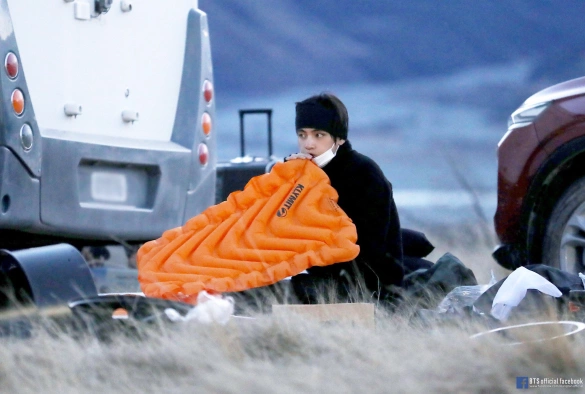 Кадр из дорамы BTS Бон Вояж 4 сезон