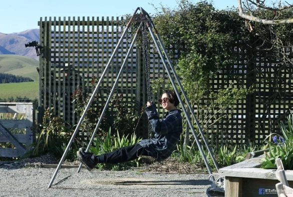 Кадр из дорамы BTS Бон Вояж 4 сезон