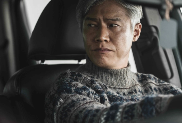 Кадр из дорамы Звонок из прошлого