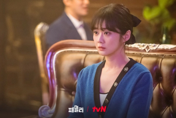 Кадр из дорамы Семья