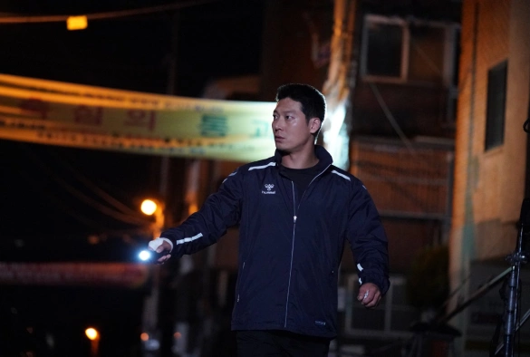 Кадр из дорамы Полночь