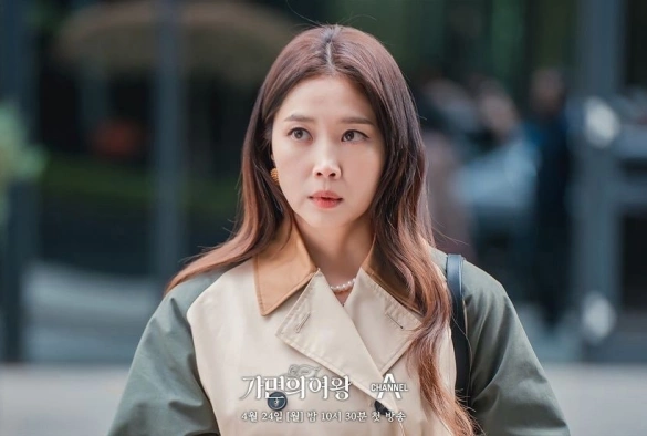 Кадр из дорамы Королева маски