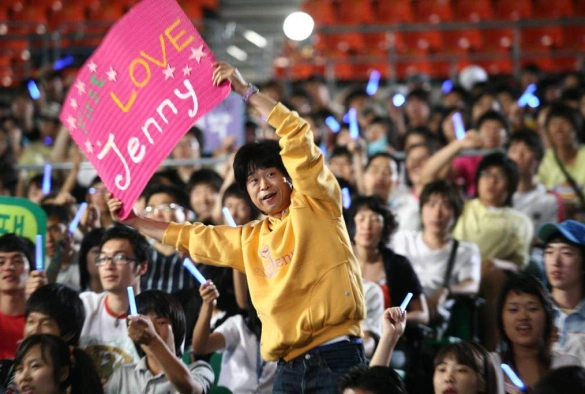 Кадр из дорамы 200 фунтов красоты