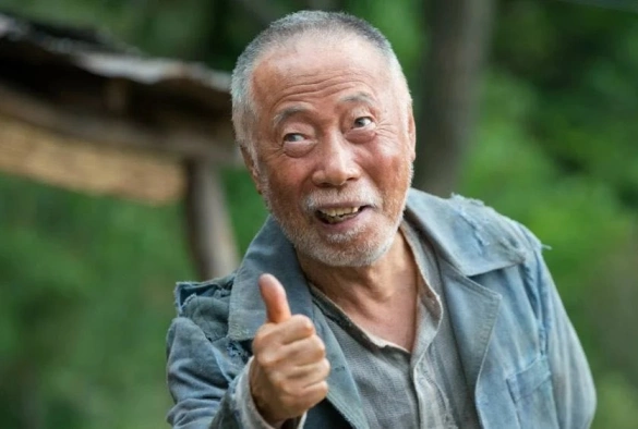 Кадр из дорамы Окча