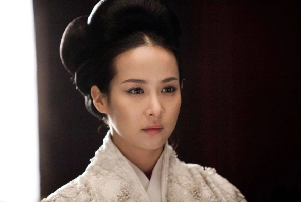 Кадр из дорамы Наложница