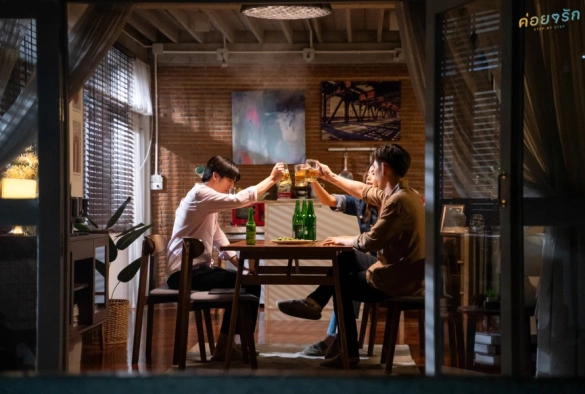 Кадр из дорамы Шаг за шагом