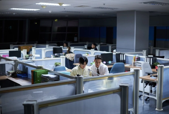 Кадр из дорамы Шаг за шагом