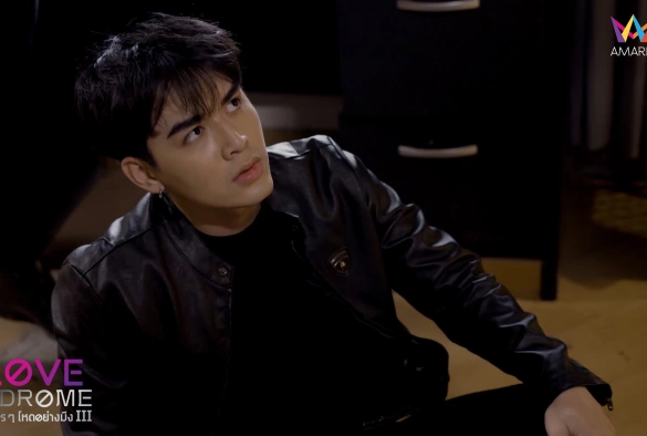 Кадр из дорамы Синдром любви