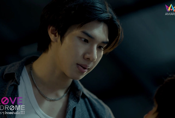 Кадр из дорамы Синдром любви