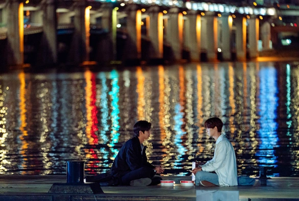 Кадр из дорамы Восьмое чувство